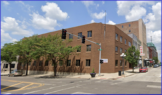 More details for 202 N Center St, Bloomington, IL - Office for Sale