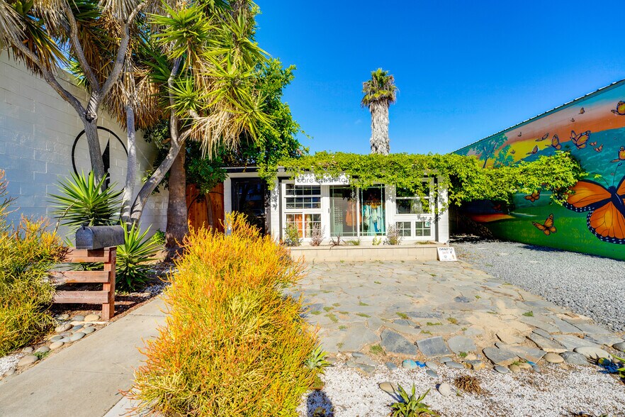 2680 State St, Carlsbad, CA à louer - Photo principale - Image 3 de 4