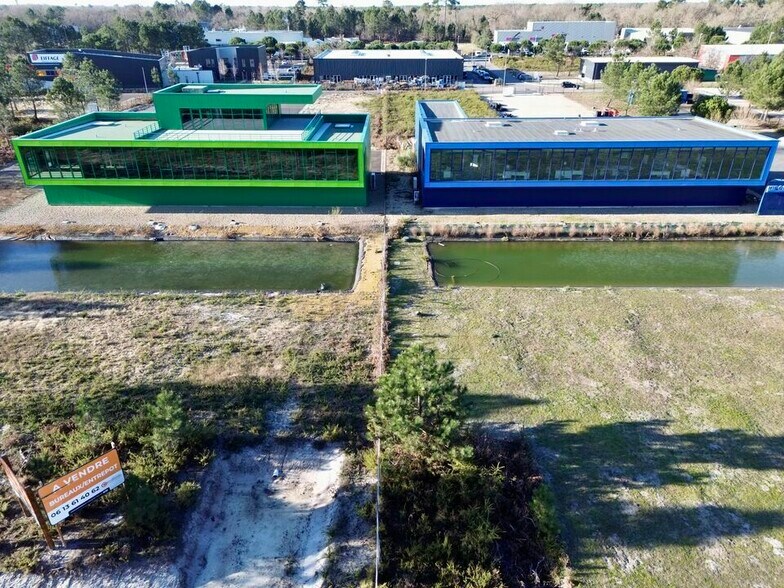 Flex in Bordeaux for sale - Aerial - Image 3 of 12