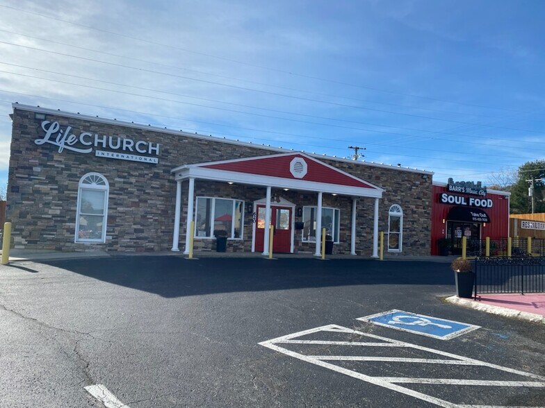 620 Brentwood East Dr, Nashville, TN à vendre - Photo du bâtiment - Image 1 de 2