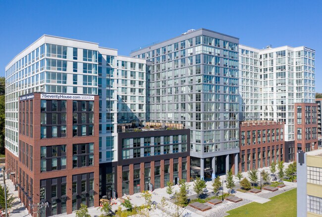 More details for 770 Jackson St, Hoboken, NJ - Retail for Lease