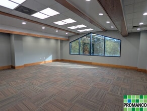 1127 Curtis St, Monroe, NC for lease Interior Photo- Image 2 of 9