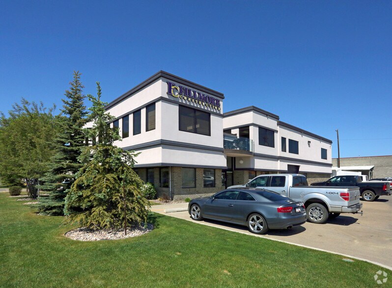 9114 34A Ave NW, Edmonton, AB for sale - Building Photo - Image 1 of 1