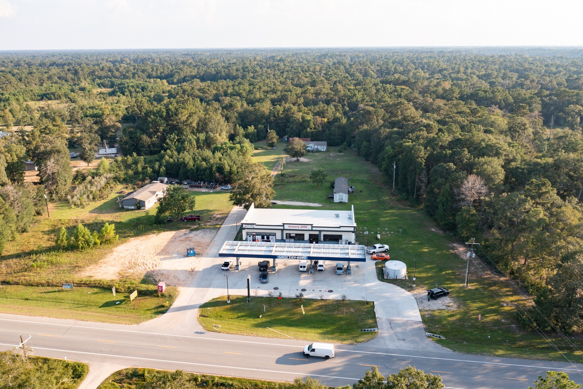 18274 FM 2090 Rd, Conroe, TX à vendre Photo principale- Image 1 de 2