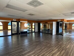 1528 US Highway 395 N, Gardnerville, NV for lease Interior Photo- Image 2 of 5