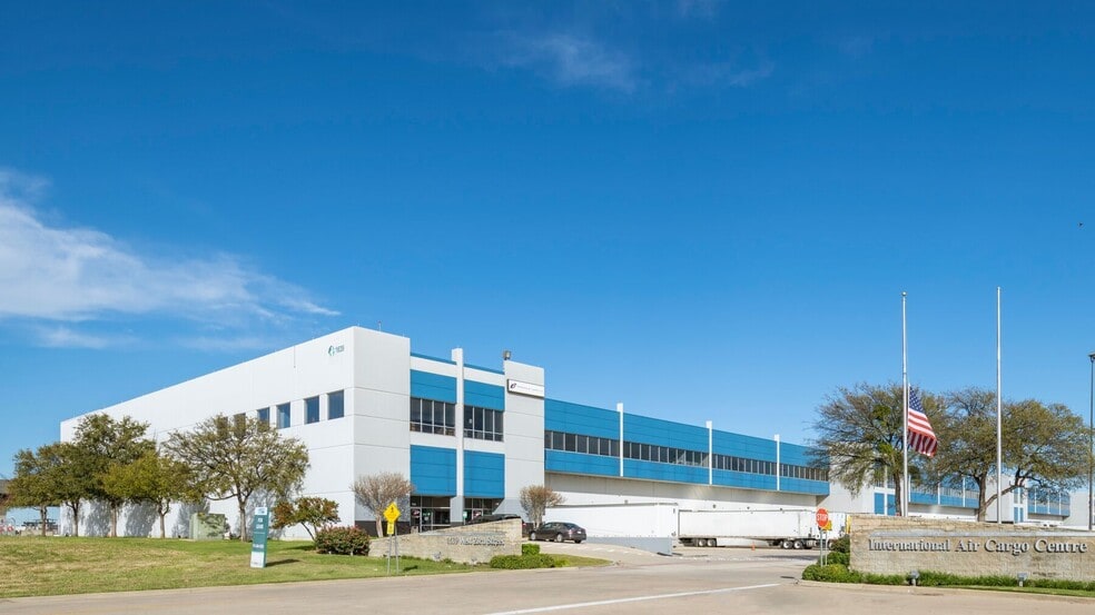 1639 W 23rd St, Dallas, TX for lease - Building Photo - Image 1 of 2