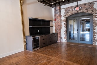 434 Houston St, Nashville, TN à louer Photo intérieure- Image 2 de 2