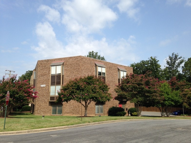 1100 Welborne Dr, Richmond, VA for lease - Primary Photo - Image 1 of 8