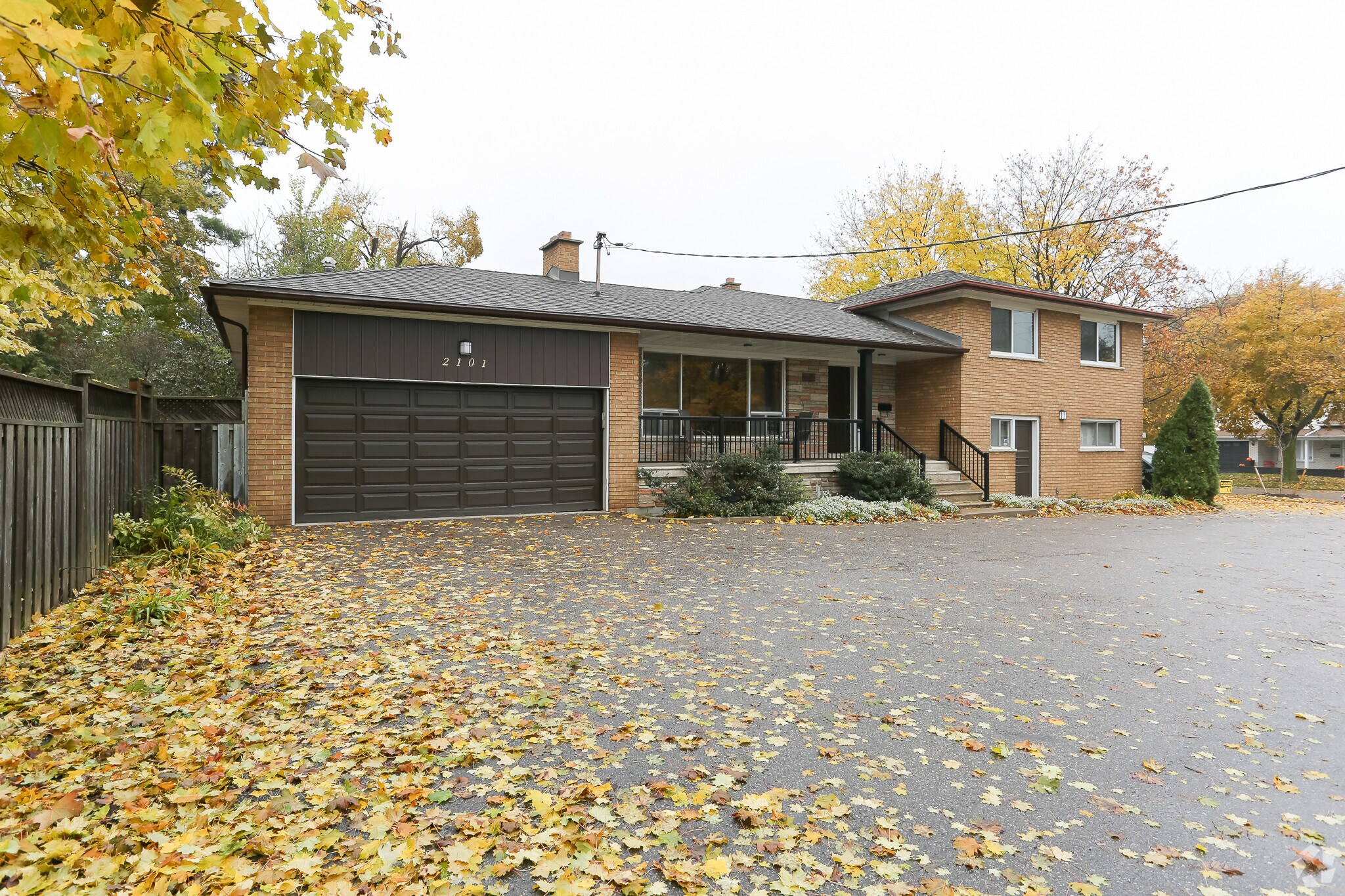 2101 Dixie Rd, Mississauga, ON for sale Primary Photo- Image 1 of 1