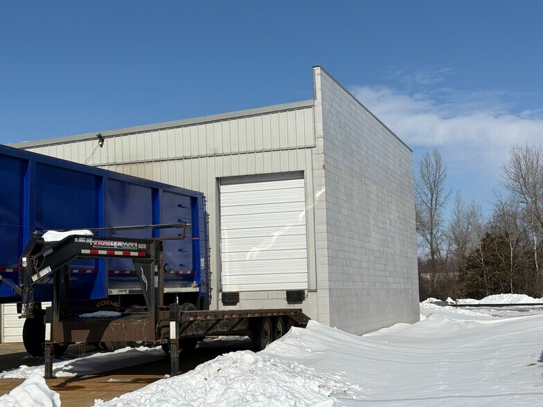 106 E Washington St, Tomah, WI à vendre - Photo du bâtiment - Image 2 de 12