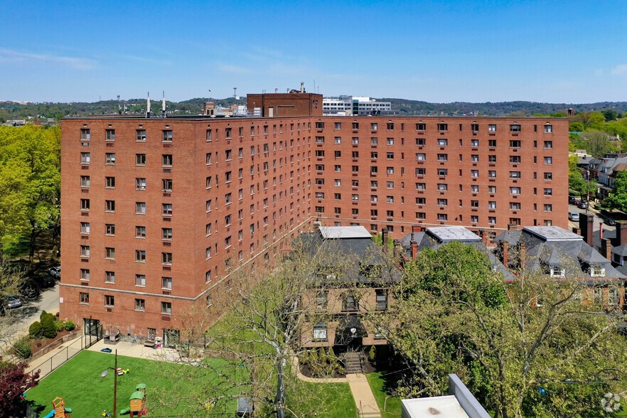 401 Shady Ave, Pittsburgh, PA for lease - Primary Photo - Image 1 of 16