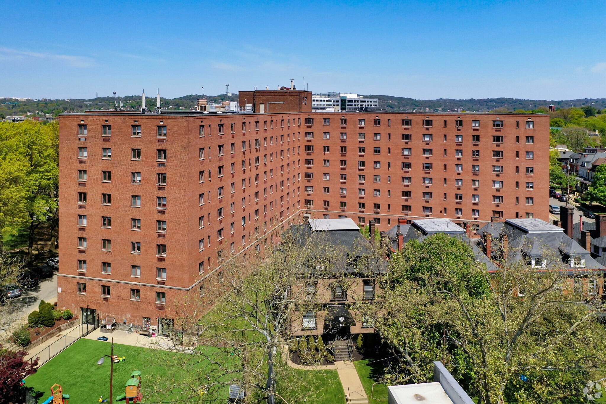 401 Shady Ave, Pittsburgh, PA à louer Photo principale- Image 1 de 17