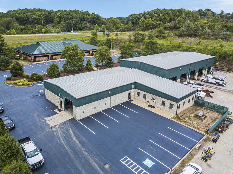 100 Sky Ln, Tarentum, PA à vendre - Photo du bâtiment - Image 1 de 1