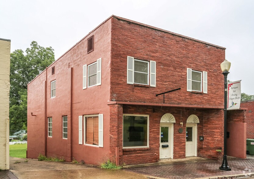 406 E Main St, Hogansville, GA for sale - Primary Photo - Image 1 of 2