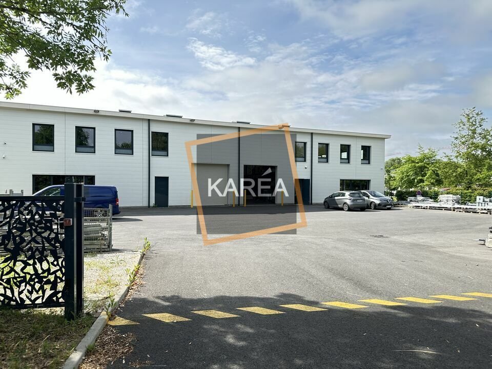 Flex in Serris for sale Building Photo- Image 1 of 6