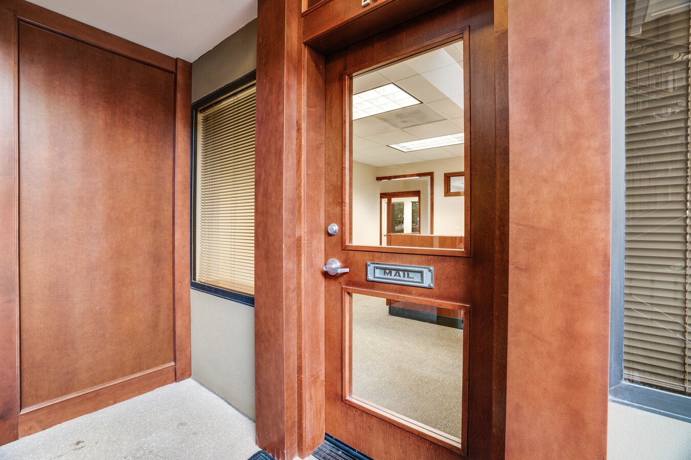 705 S 9th St, Tacoma, WA 98405 - Unité 201 - - Photo intérieure - Image 1 of 14