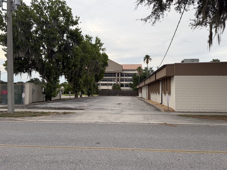 215 Mary Reckeweg Way, Bartow, FL à vendre - Photo du bâtiment - Image 3 de 6