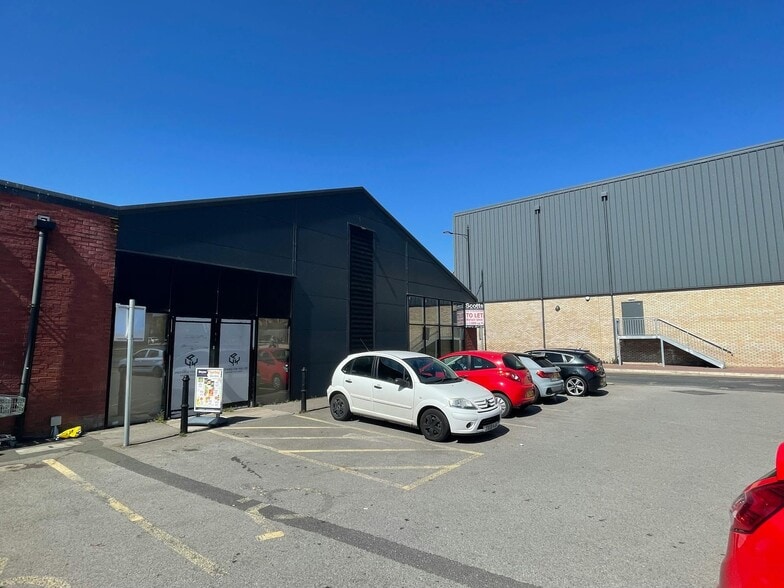 Unit 1 Heaton St, Gainsborough for lease - Building Photo - Image 2 of 9