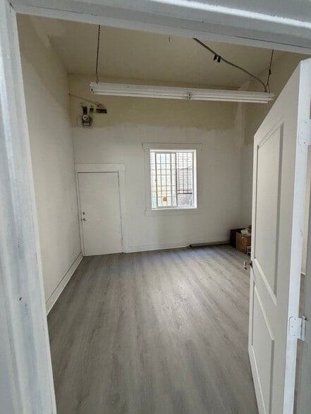 1604 W Pico Blvd, Los Angeles, CA for lease - Building Photo - Image 2 of 8