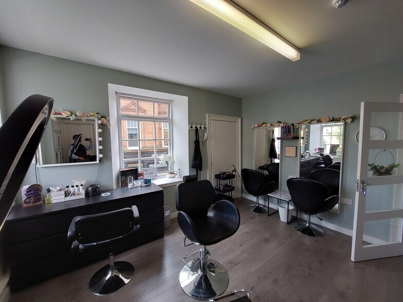 2 College Wynd, Kilmarnock à louer - Photo du bâtiment - Image 3 de 8