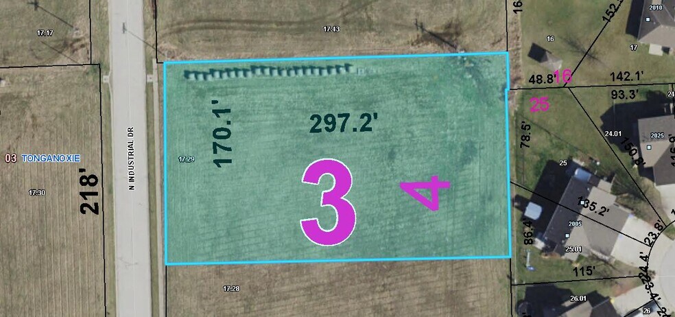 Lot 4 Industrial Dr, Tonganoxie, KS à vendre - Photo principale - Image 1 de 3