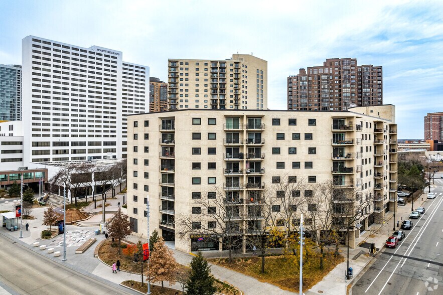 1200 Nicollet Mall, Minneapolis, MN à louer - Photo du bâtiment - Image 2 de 11