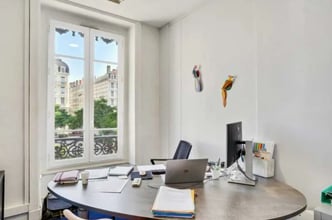 9 Place Des Jacobins, Lyon for lease Interior Photo- Image 2 of 6