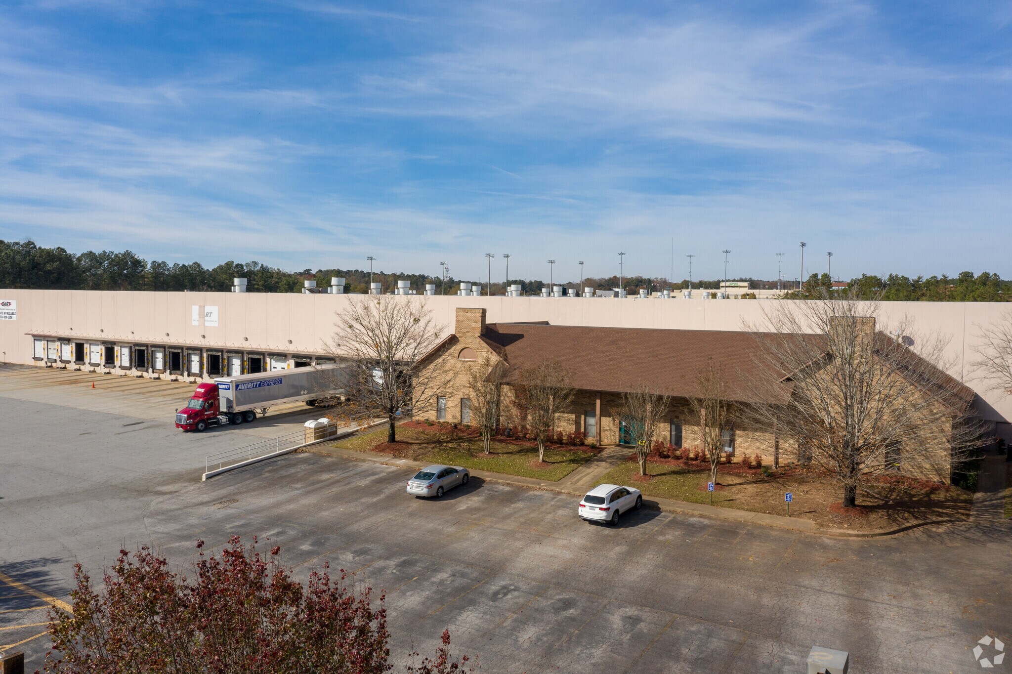 2800 Sawnee Ave, Buford, GA à louer Photo du bâtiment- Image 1 de 7