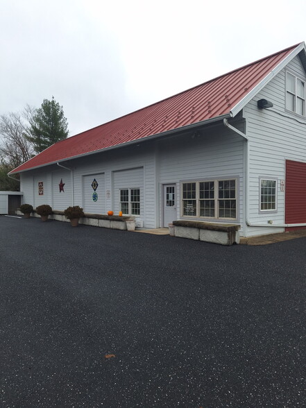 3881 Churchville Ave, Churchville, VA for sale - Primary Photo - Image 1 of 10