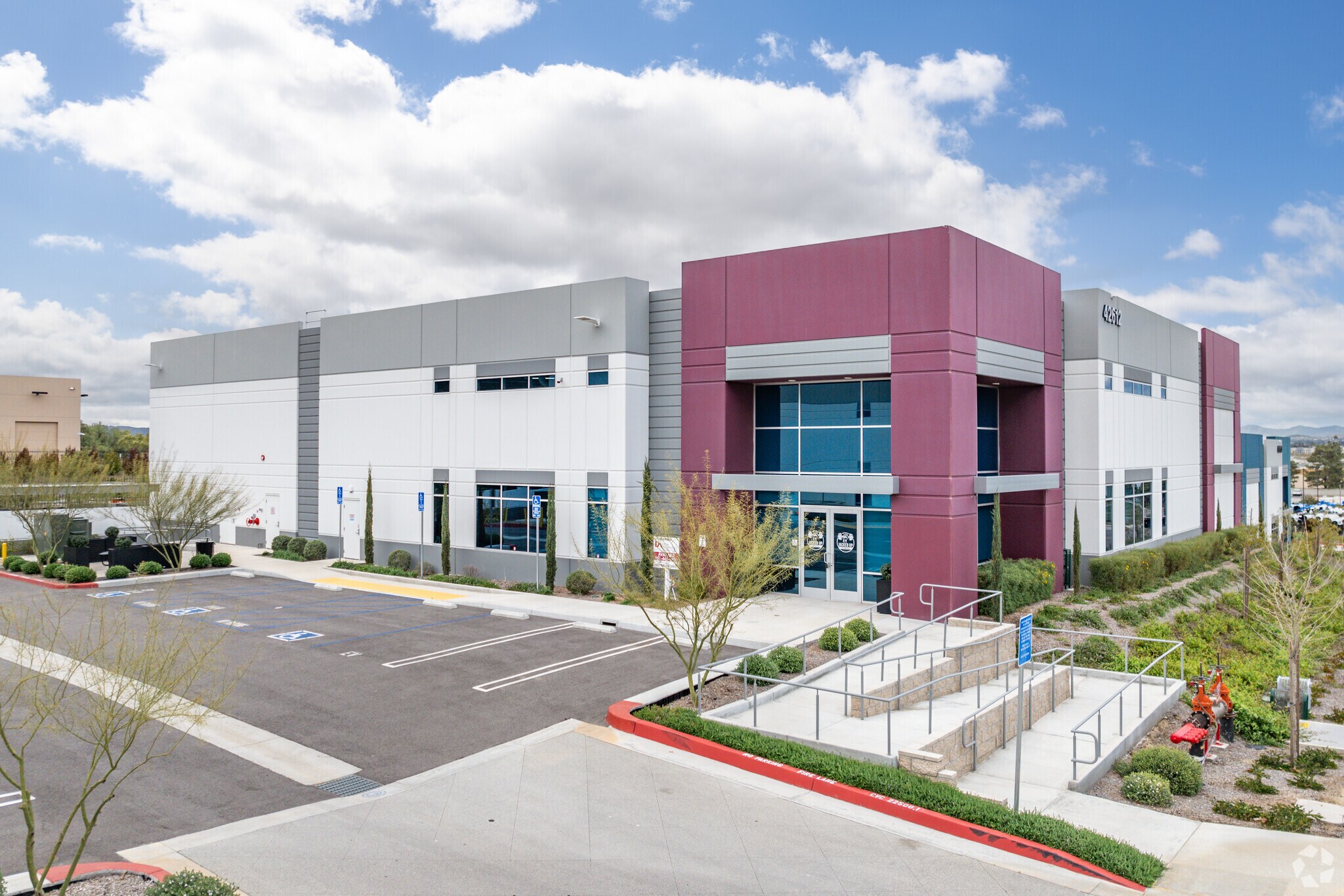 42612 Avenida Alvarado, Temecula, CA for lease Building Photo- Image 1 of 9