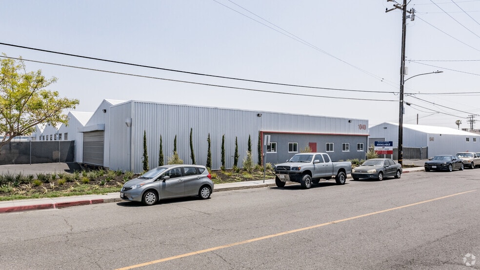 1040 N Olive St, Anaheim, CA for sale - Building Photo - Image 3 of 5