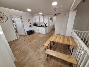 140 Cowley Rd, Cambridge for lease Interior Photo- Image 2 of 6