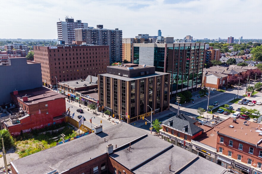 240 Bank St, Ottawa, ON for lease - Aerial - Image 3 of 5