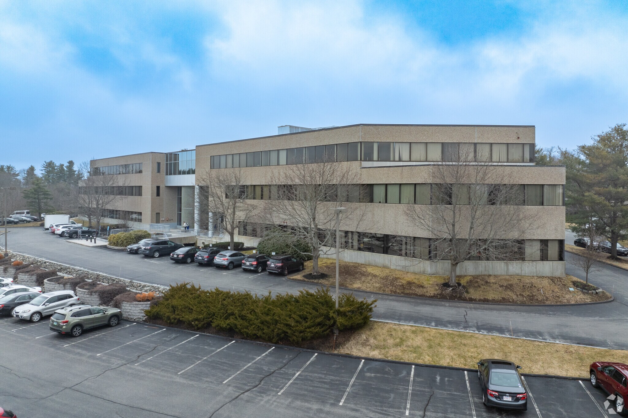 199 Rosewood Dr, Danvers, MA for lease Building Photo- Image 1 of 5