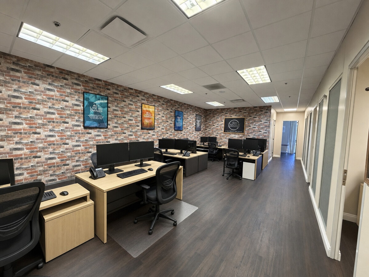 680 Brea Canyon Rd, Diamond Bar, CA 91789 - Unit 258 - - Interior Photo - Image 2 of 4