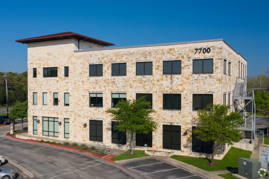 7700 W Highway 71, Austin, TX à louer - Photo du bâtiment - Image 3 de 6