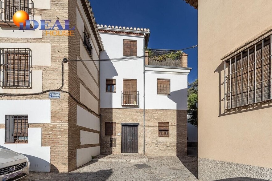 Placeta del Cristo de las Azucenas, 5-5, Granada, Granada for sale - Building Photo - Image 3 of 26