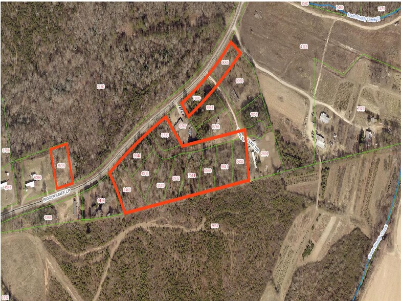 Biggerstaff Loop, Nebo, NC for sale - Primary Photo - Image 1 of 1