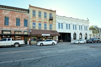 More details for 107 N Austin St, Seguin, TX - Retail for Sale