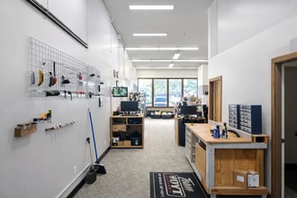 6300 NE St James Rd, Vancouver, WA for lease Building Photo- Image 2 of 3