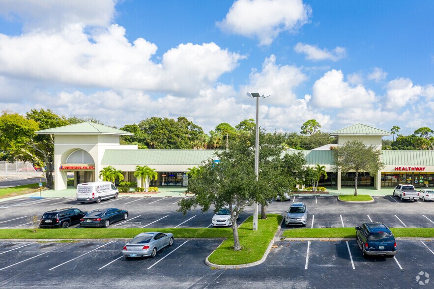 1501-1601 US Highway 1, Vero Beach, FL à louer - Photo du bâtiment - Image 3 de 15