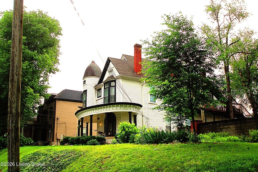 1642 Beechwood Ave, Louisville, KY for sale - Building Photo - Image 2 of 7