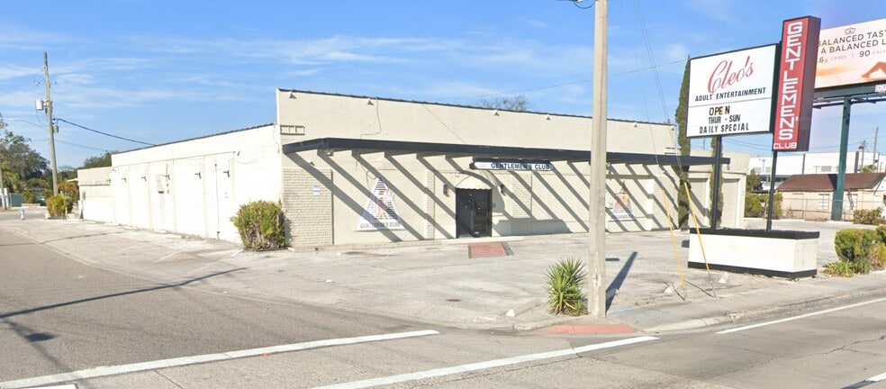 1310 S Orange Blossom Trl, Orlando, FL for sale - Building Photo - Image 2 of 8