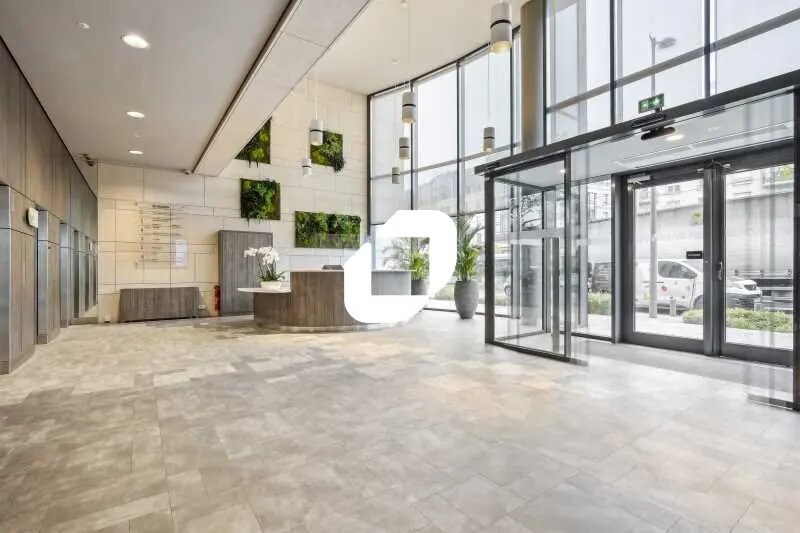 90 Boulevard National, La Garenne-Colombes for lease - Lobby - Image 3 of 11