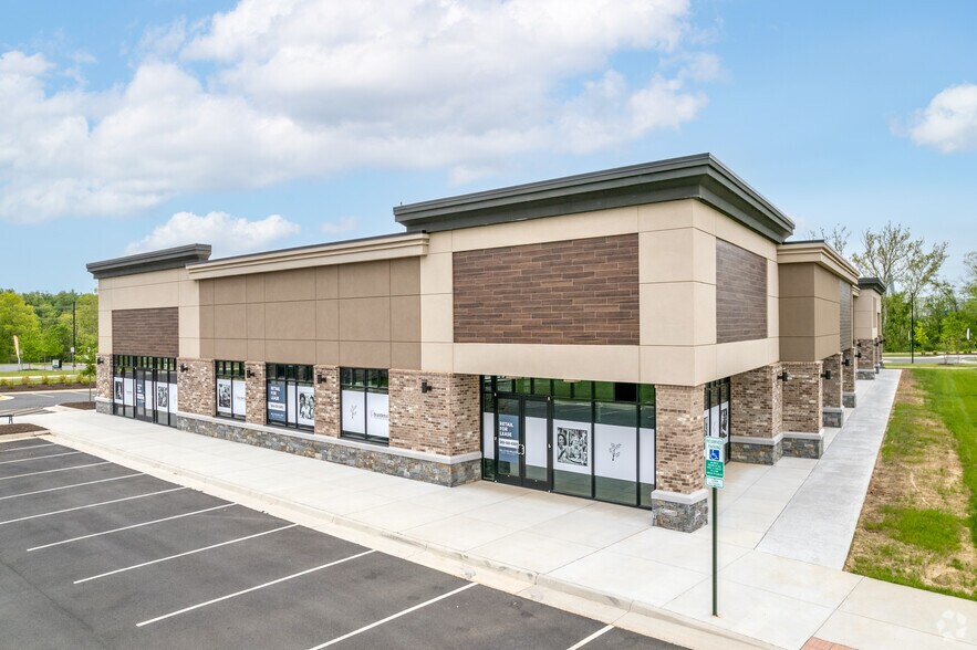 SWC of Northstar Blvd. & Shreveport Dr., Brambleton, VA à louer - Photo du bâtiment - Image 2 de 7