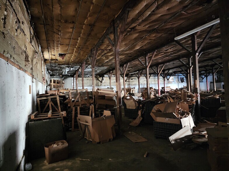 801 Gold street St, Rocky Mount, NC à vendre - Photo du bâtiment - Image 2 de 40