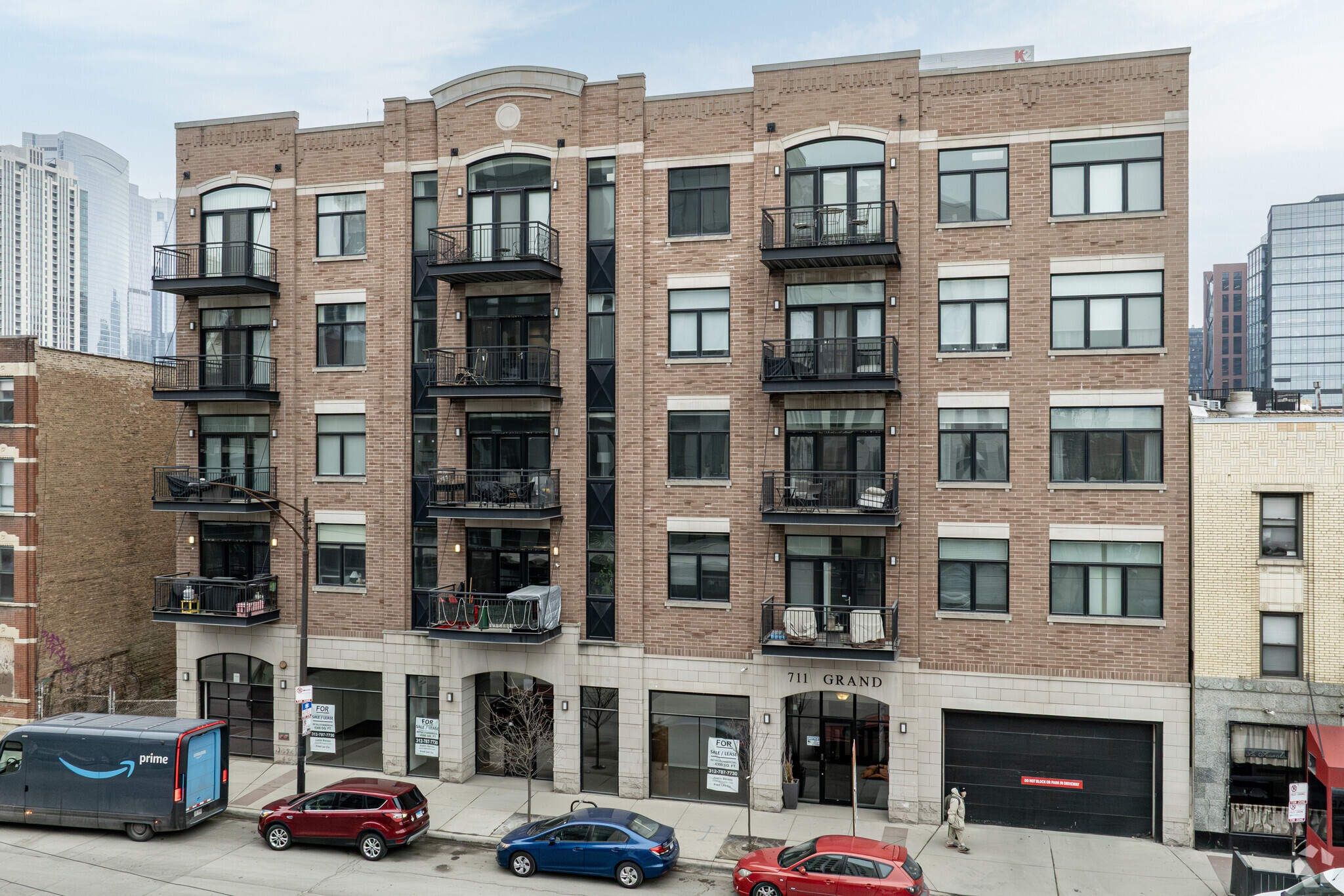 711 W Grand Ave, Chicago, IL à vendre Photo principale- Image 1 de 8