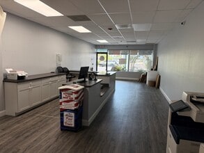 221 Tamiami Trl, Nokomis, FL for lease Interior Photo- Image 2 of 11