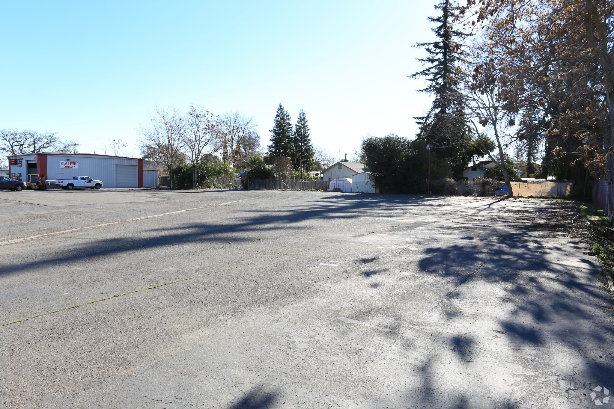 1242-1244 E Main St, Woodland, CA à vendre Photo principale- Image 1 de 8