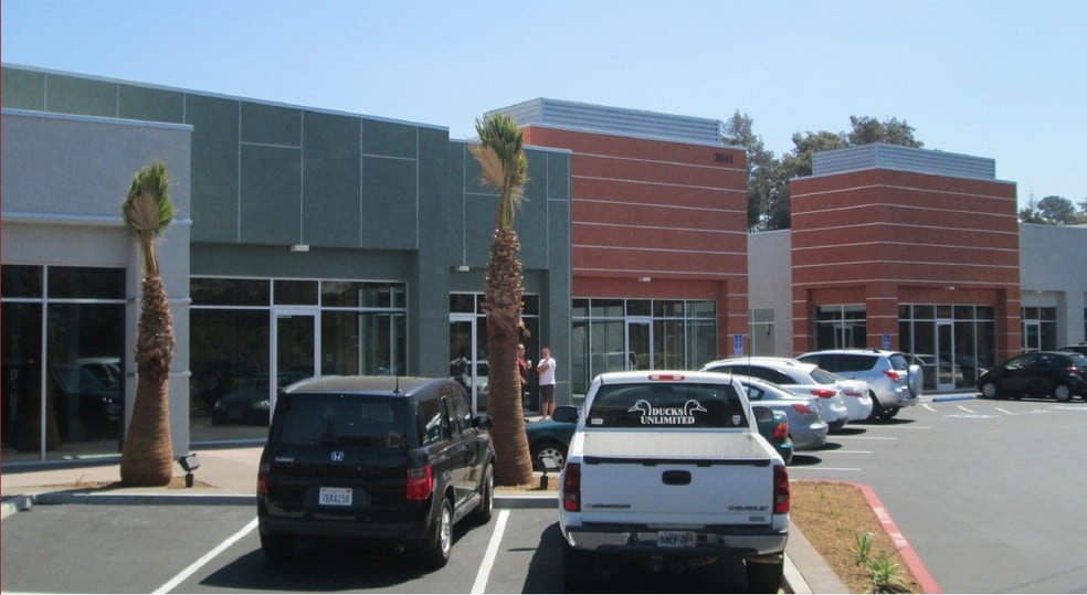 Bonita Rd, Chula Vista, CA for lease - Primary Photo - Image 1 of 2